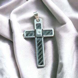 Stainless Steel Carbon Fiber inlay with diamond accent in center